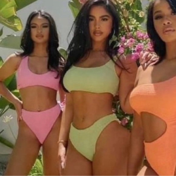 🆕 2/$75 NWT Naked Wardrobe | 2 Piece Smocked Bikini | Pink | Size Large - Picture 10 of 12